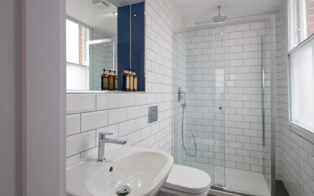 W12 Rooms