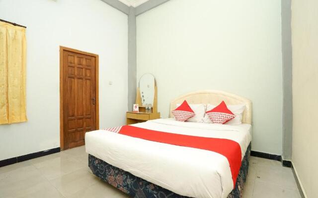 OYO 475 Kartika Syariah Homestay