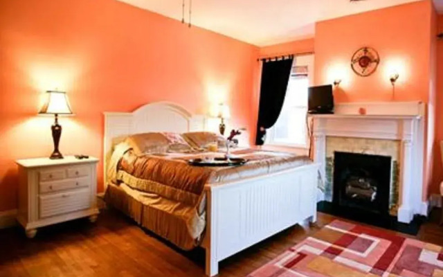Simply Divine Bed & Breakfast