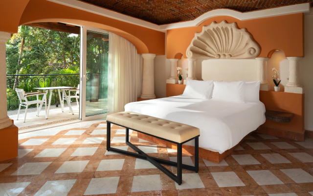 Eurostars Hacienda Vista Real Hotel