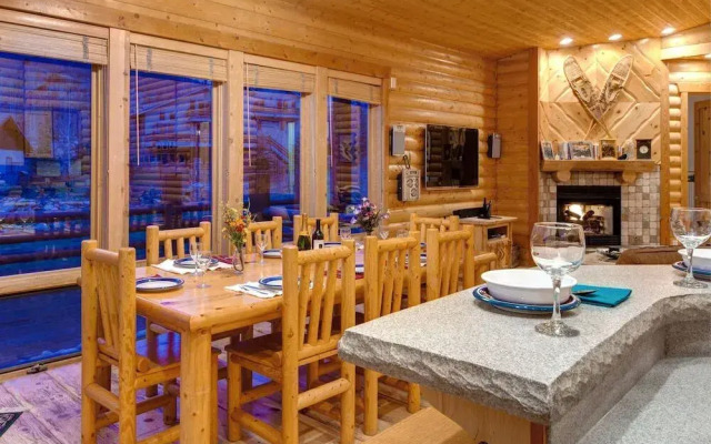 Abode at Gamble Oak in Solamere