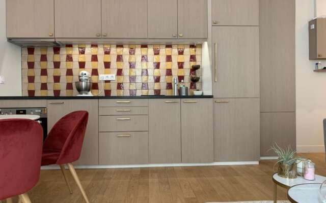 Cosy 1 Bed In The 11Th Arr With Private Terrace