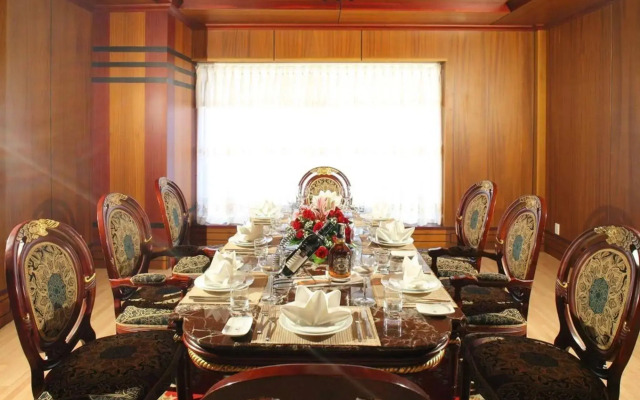 DIC Star Hotel
