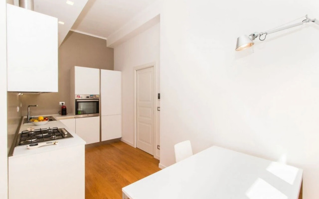 Porta Nuova & Parco del Valentino Roomy Flat