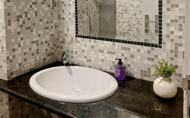 Lisboa - Apartment with Garden - Ajuda Palace & Royal Treasure Museum