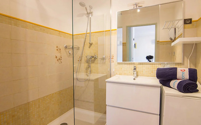 La Croix du Sud 19298