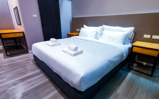 The Riva Vientiane Hotel