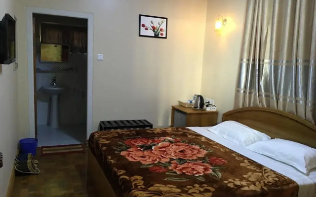 Mya Sabai Motel