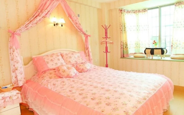 Xiamen Bloom Pinellia Holiday Home