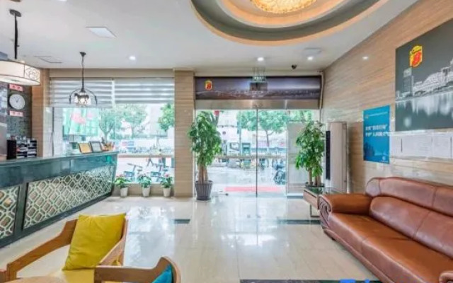 Super 8 Hotel Ningbo Caihong South Road