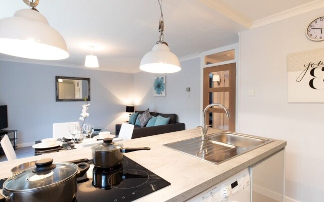 2-bedroom apartment, Woodgrange Court, Hoddesdon