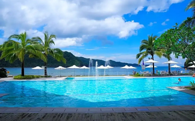 Pico De Loro Cove Condominium 2Br 01