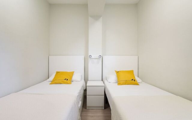 Pineda Be My Guest Castelldefels