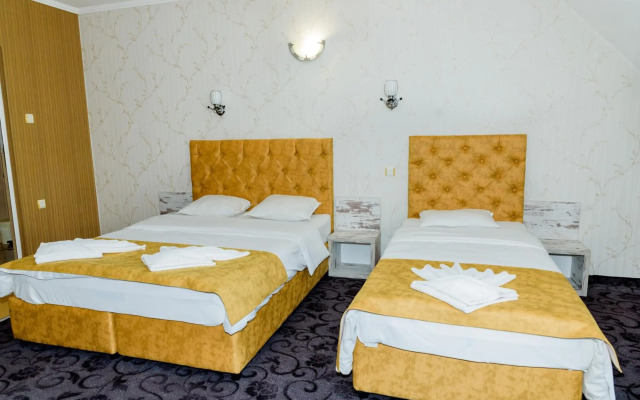 Hotel Prestige
