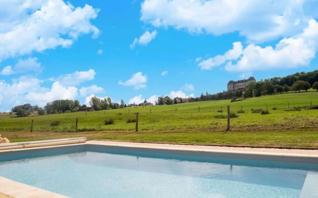 Charming Holiday Home With Private Pool