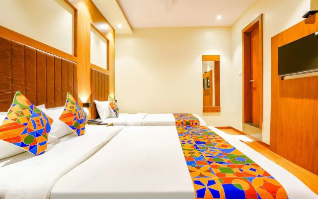 Fabhotel Azure