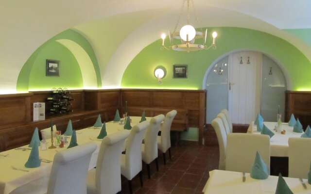 Hotel & Restaurant Knapppenstöckl