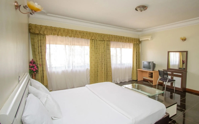 Alfa Hotel Munyonyo