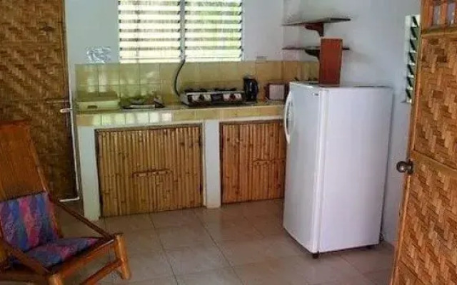 Alumbung Tropical Living