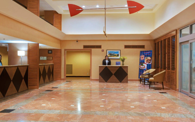 Holiday Inn Houston Intercontinental Airport by IHG