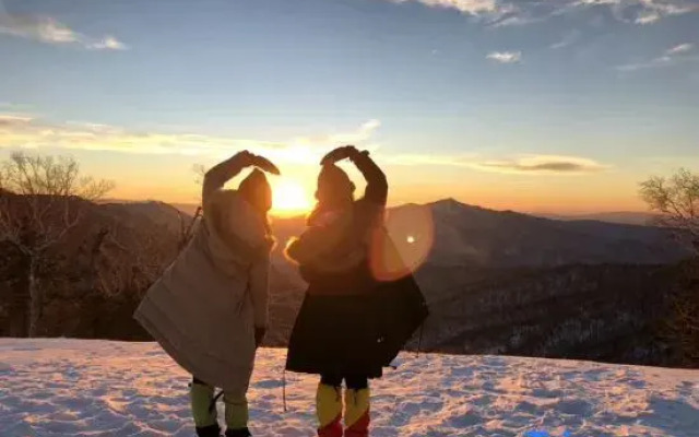 Wu chang xue gu bi lao lv ke zhan