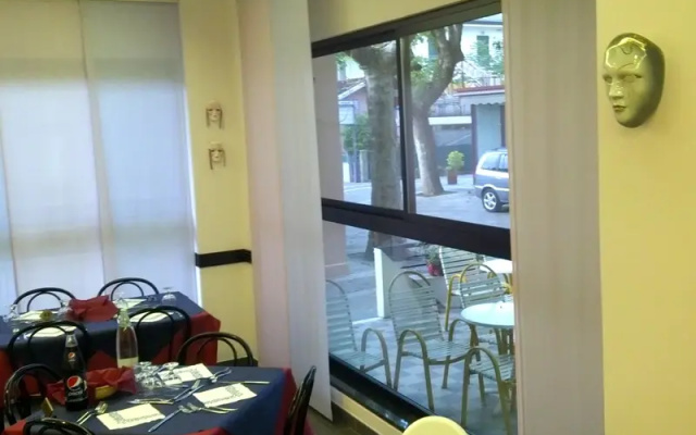 Hotel Mirella