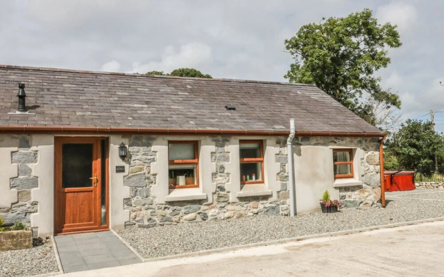 Y Deri Cottage