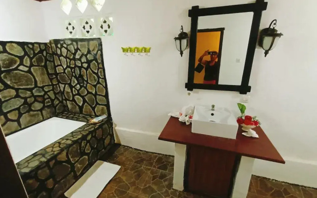 Tangkoko Sanctuary Villa & Spa