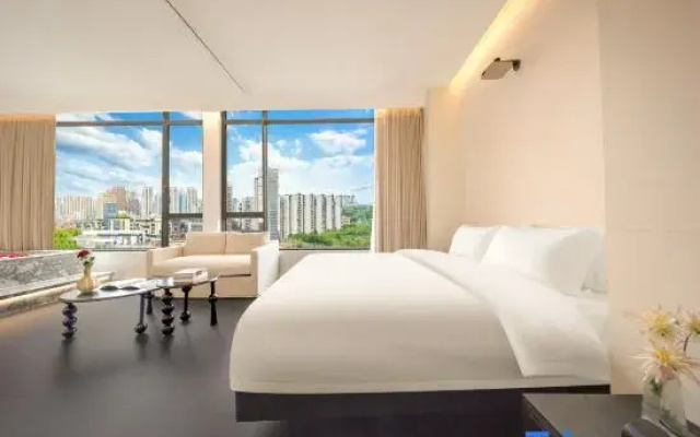 Aigeya Homestay (Chongqing Yuanyang Subway Station Branch)