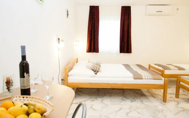 Rooms Garden Zagreb Airport