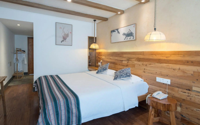 Tongxiang Wuzhen Yuexiang Inn