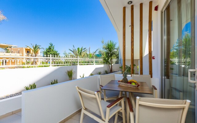 Nostos Beach Boutique Hotel