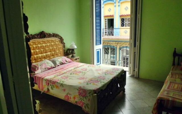 Casa Armando Havana