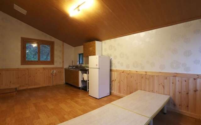 Cheongsong Songwol Pension