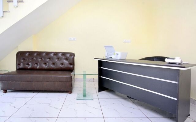 Oyo 22993 Hotel Ozas Grand
