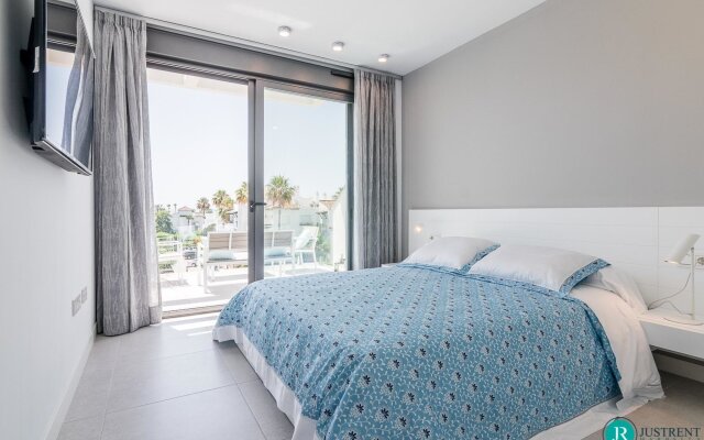 Costa Marinsa Penthouse