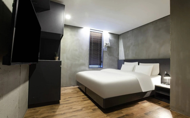 Makers Hotel