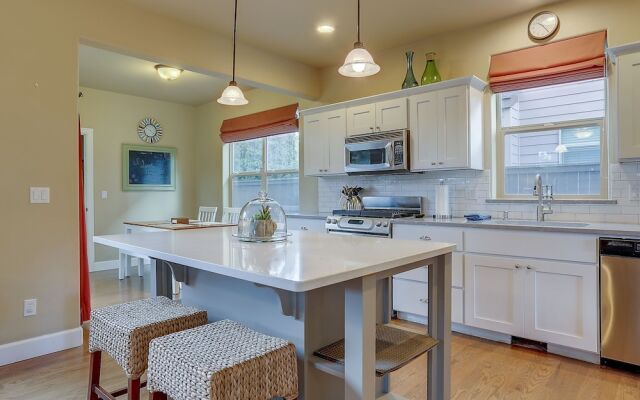 Aspen Ridge 3 Bedroom Home by RedAwning