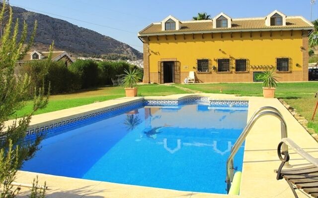 Spanish Hideaway Casa Magel B&B