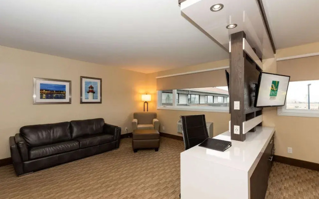 Quality Inn & Suites