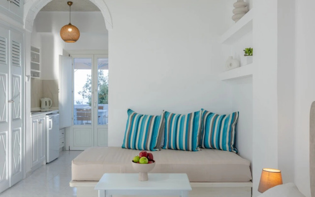 Nevma Suites