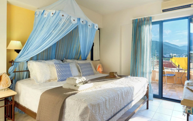 Golden Bay Hotel
