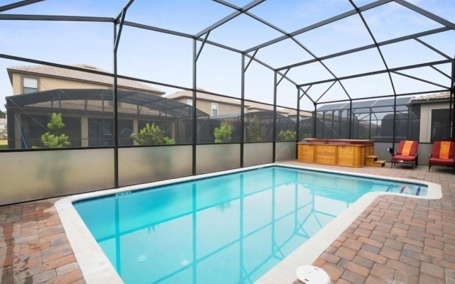 6BR 6BA Villa In ChampionsGate