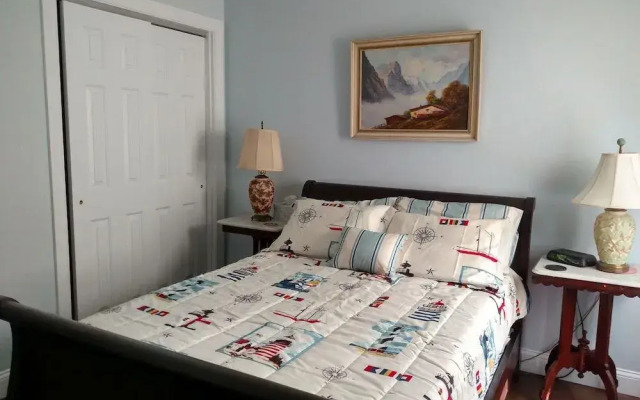 Four Mile Bed & Breakfast