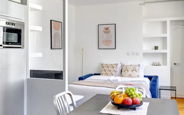 Bright 1BR by Palais Garnier