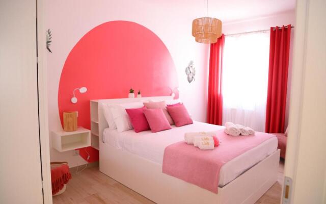 Golden Holiday 2 Ville con piscine indipendenti e separate