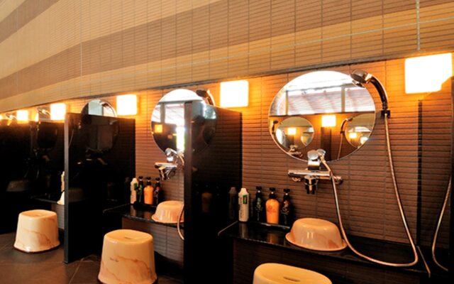 Loisir Spa Tower Naha