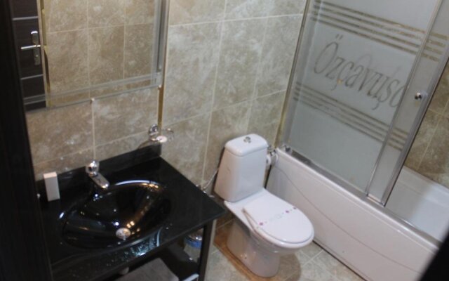 Oz Cavusoglu Hotel