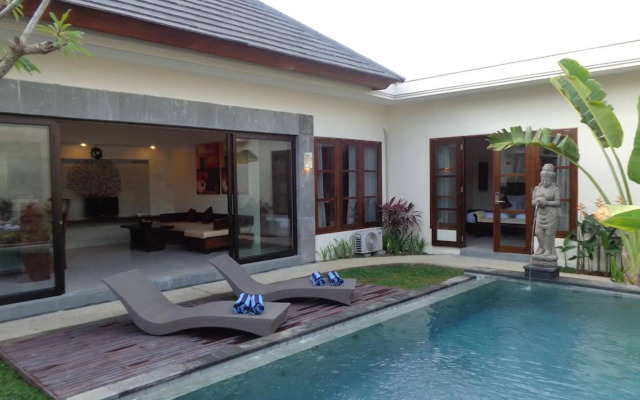 Swiss-Belvillas Umalas