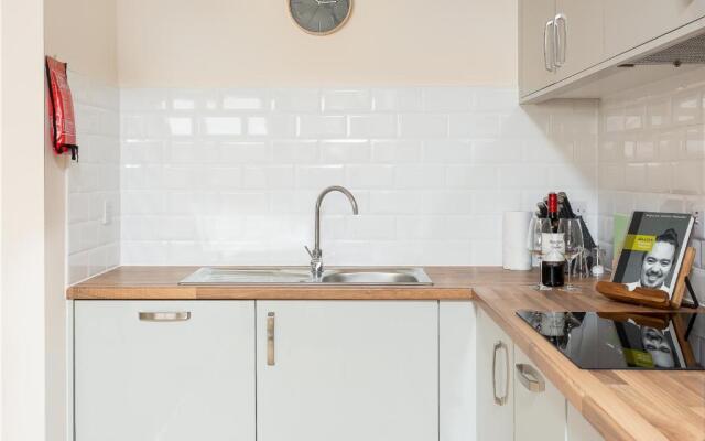 Stylish Modern City Centre Apartment
